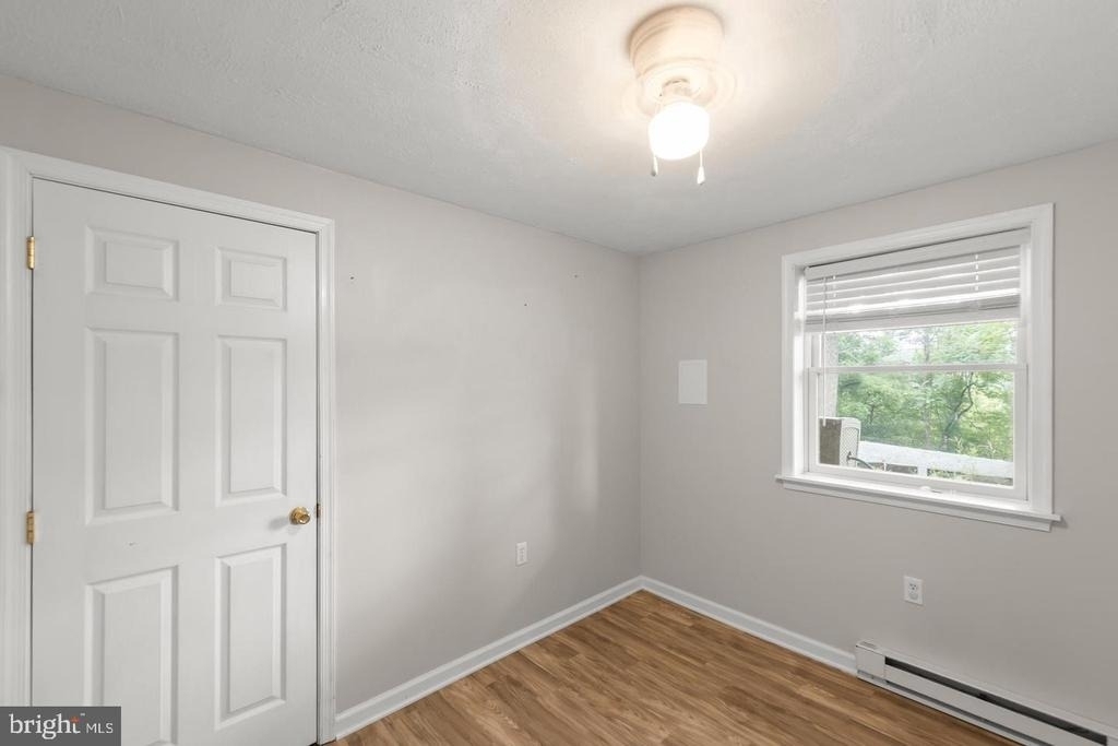 1226 Lakeview Drive - Photo 22