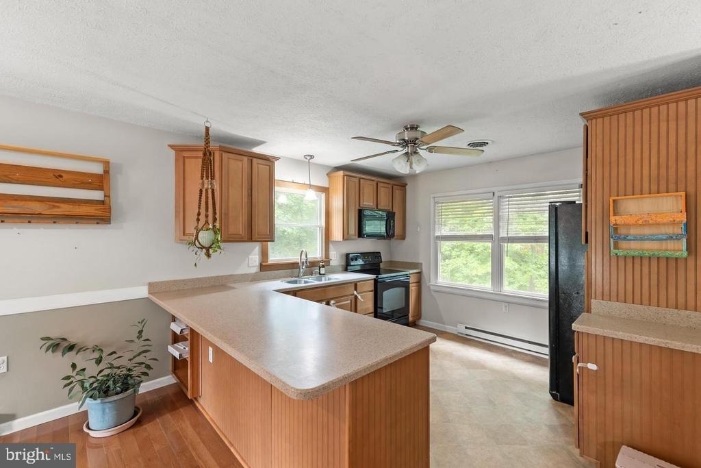 1226 Lakeview Drive - Photo 12