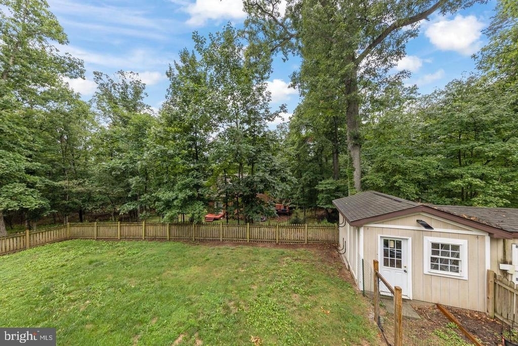 1226 Lakeview Drive - Photo 34