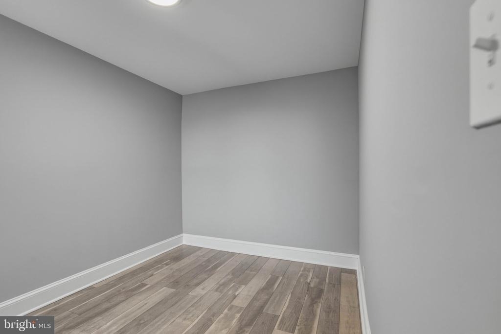 2756 E Pacific Street - Photo 36
