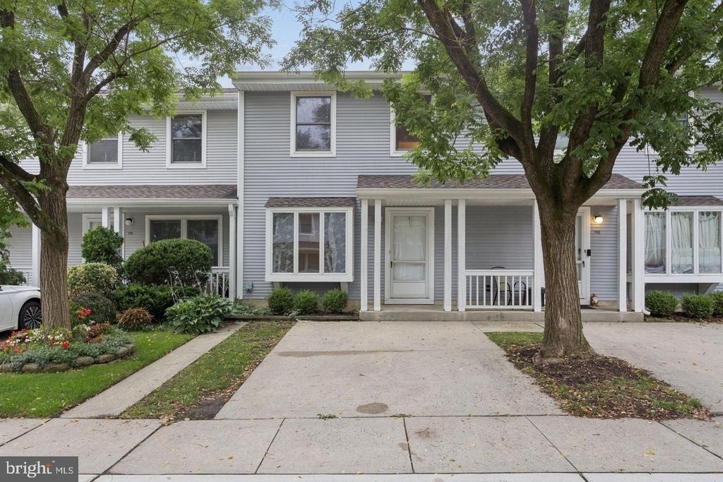 117 William Paterson Court - Photo 1