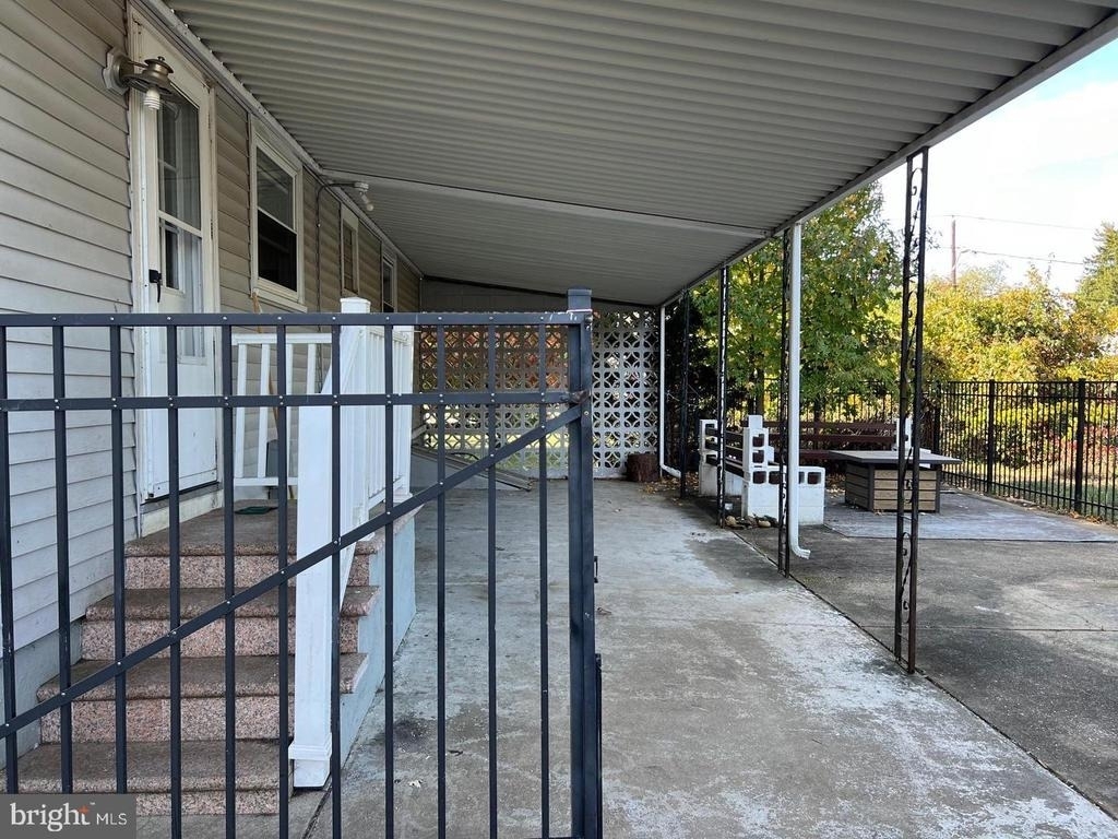 4 Paso Drive - Photo 2