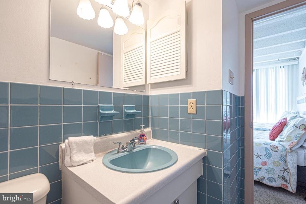 7604 Coastal Highway - Photo 15