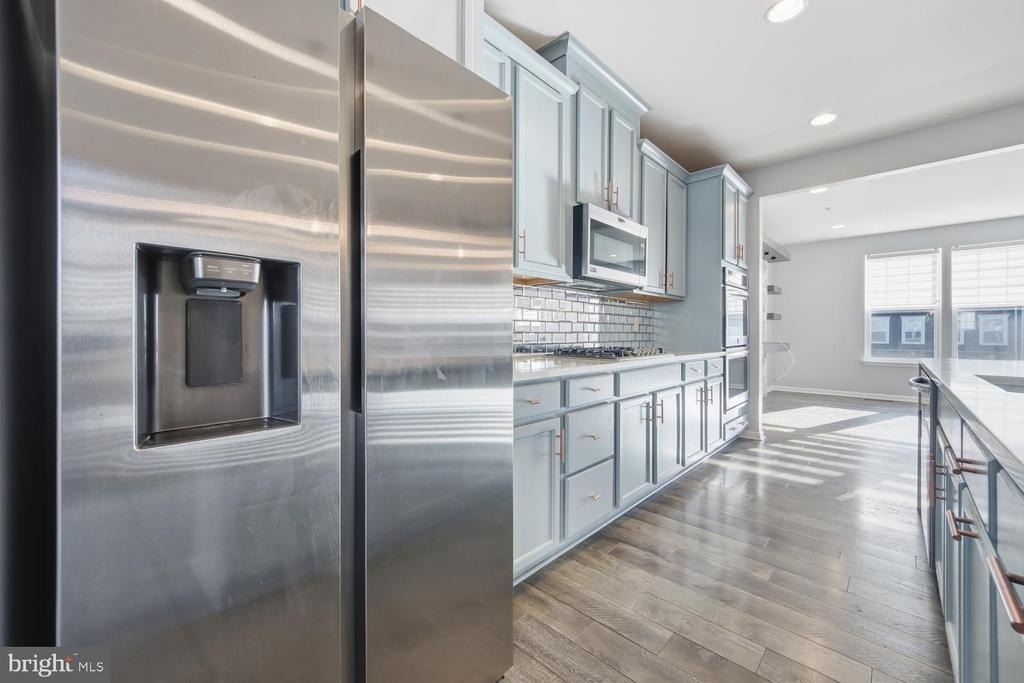 6906 Stoddert Lane - Photo 8