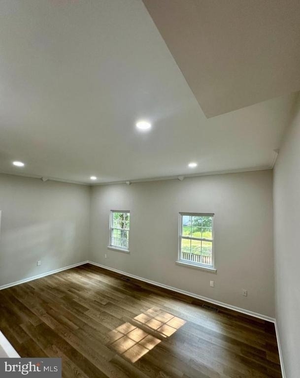 352 Harry S Truman Drive - Photo 7