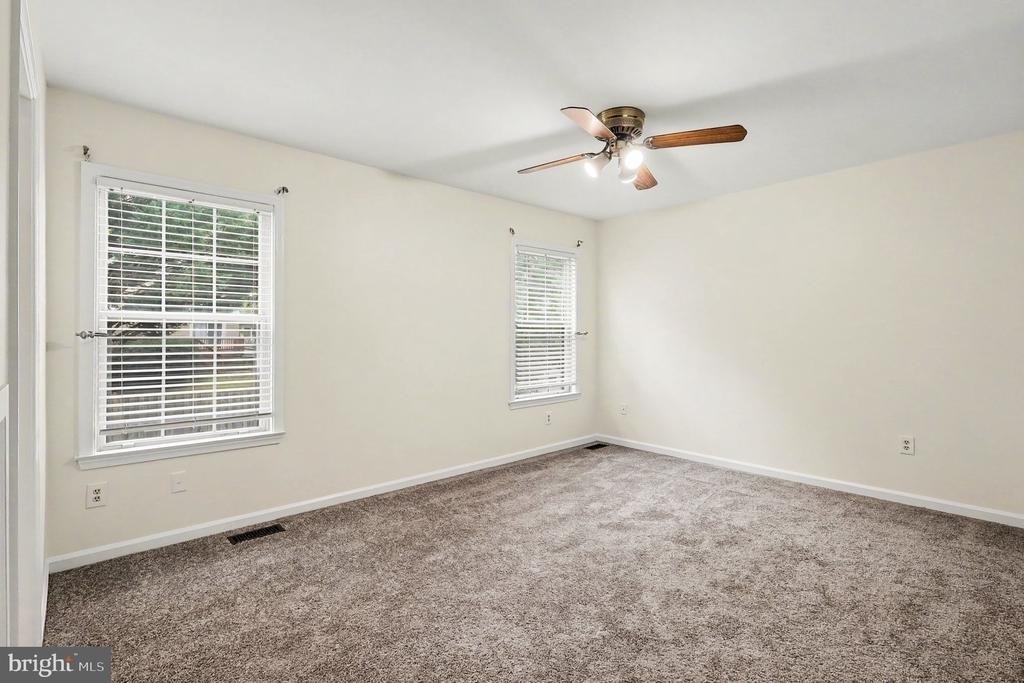 7536 Cinnabar Terrace - Photo 5