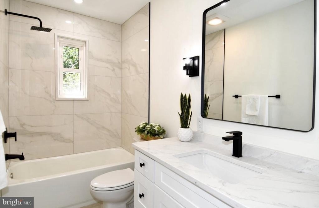 4008 Adams Drive - Photo 7