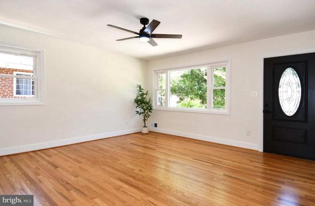 4008 Adams Drive - Photo 2