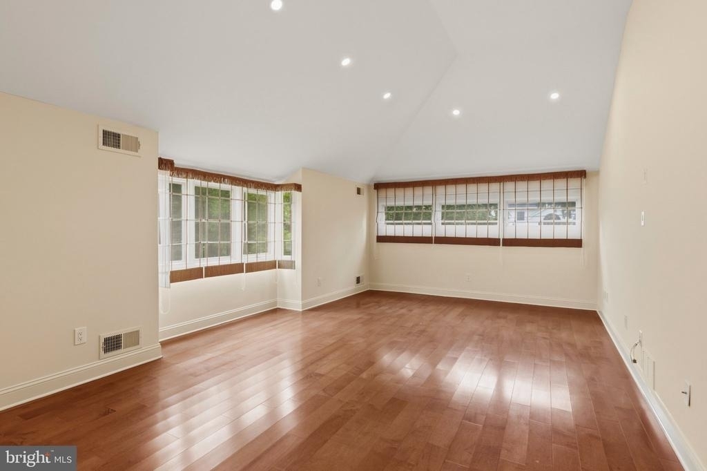 204 Primrose Street - Photo 21