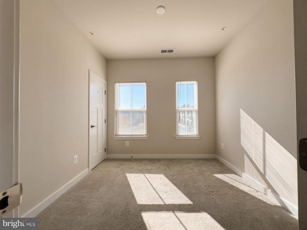 7513 Bharat Way - Photo 29