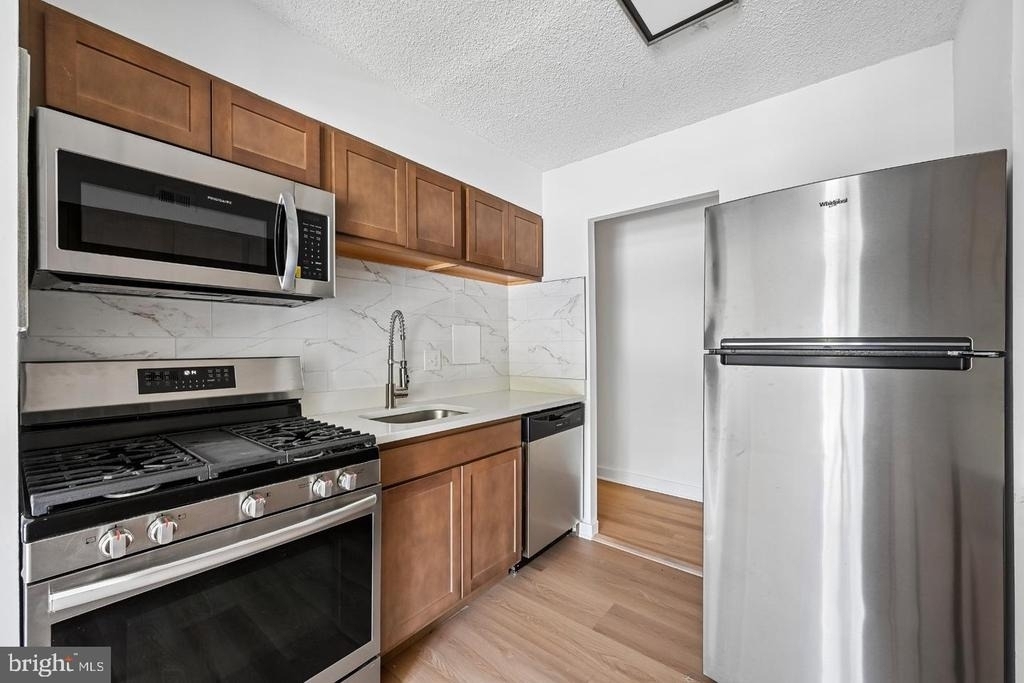 5911 Tamar Drive - Photo 17