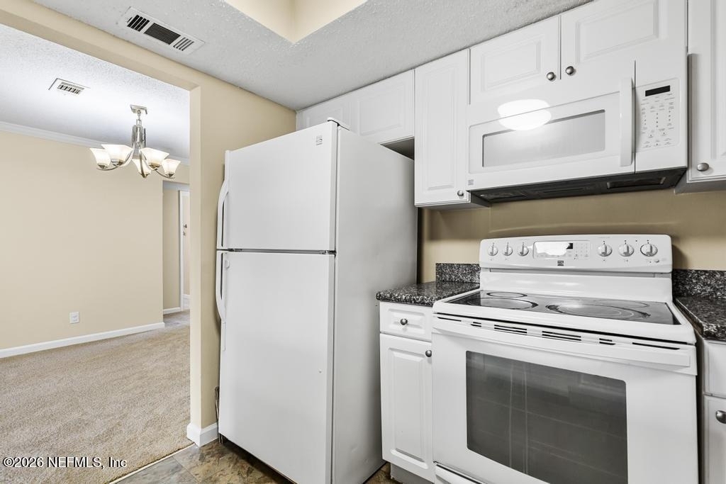 6550 Mission Court - Photo 13