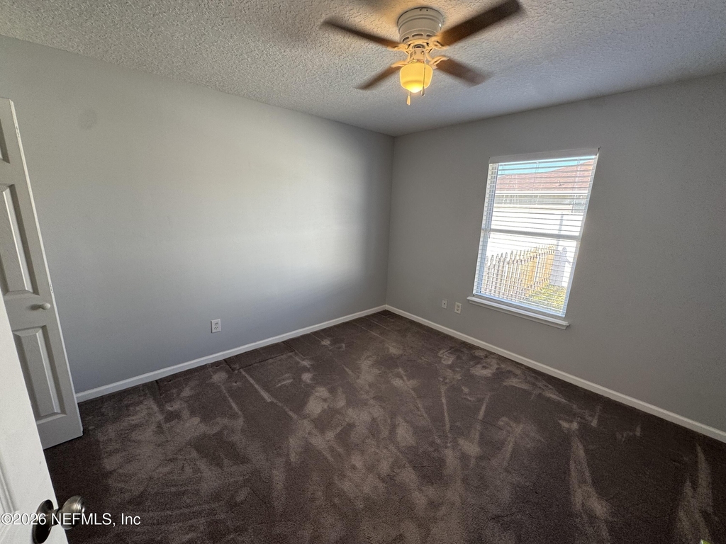 11661 Rolling River Boulevard - Photo 12