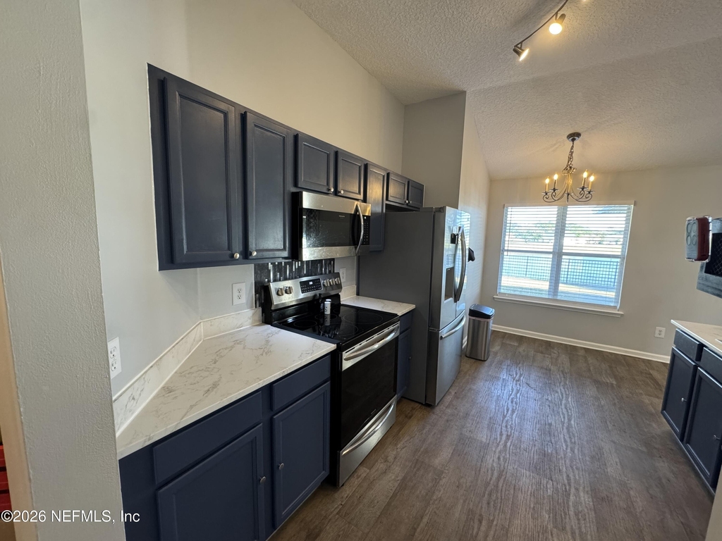 11661 Rolling River Boulevard - Photo 10