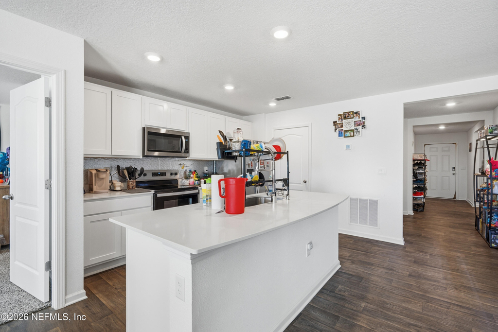 4356 Hemlock Street - Photo 11