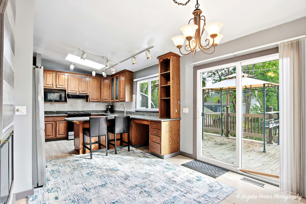 34679 N Hiawatha Trail - Photo 3