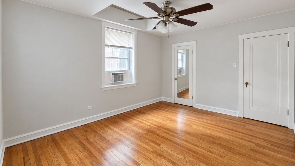 6420 N Newgard Avenue - Photo 17