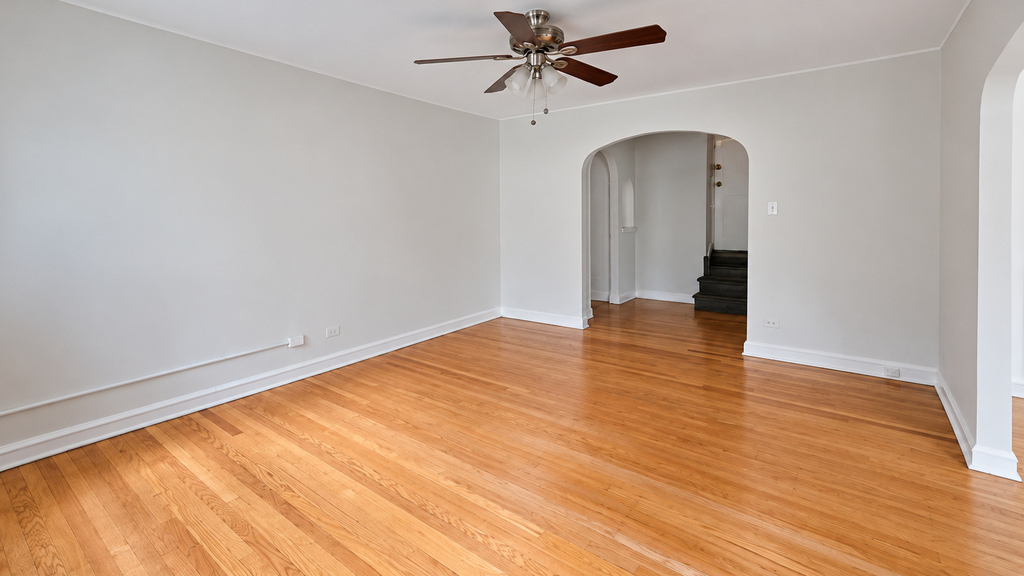 6420 N Newgard Avenue - Photo 4