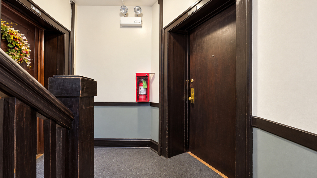 2336 W Addison Street - Photo 17