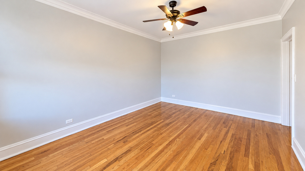 2336 W Addison Street - Photo 13