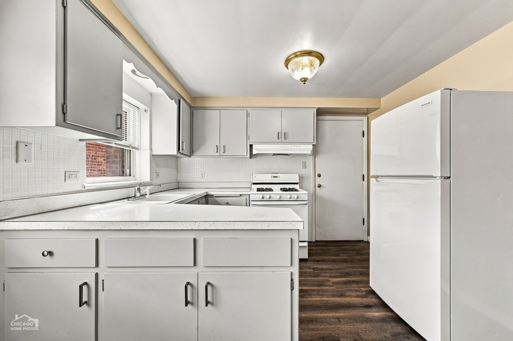 5848 W Irving Park Road - Photo 17