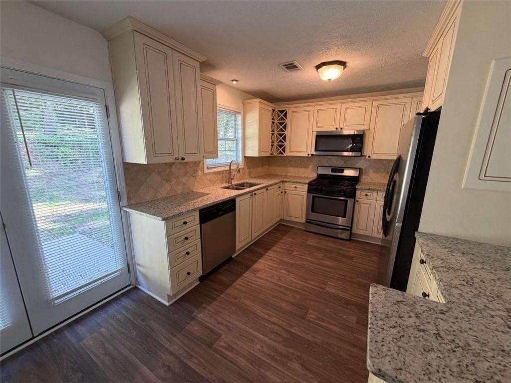 3884 Dollar Circle - Photo 5