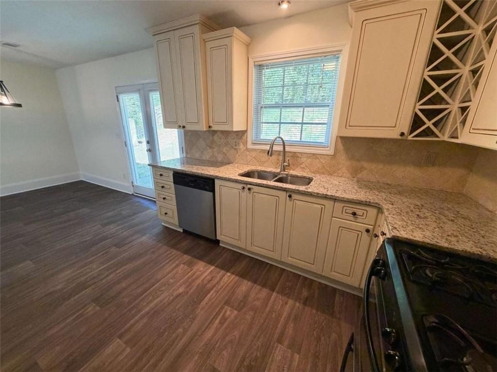 3884 Dollar Circle - Photo 8