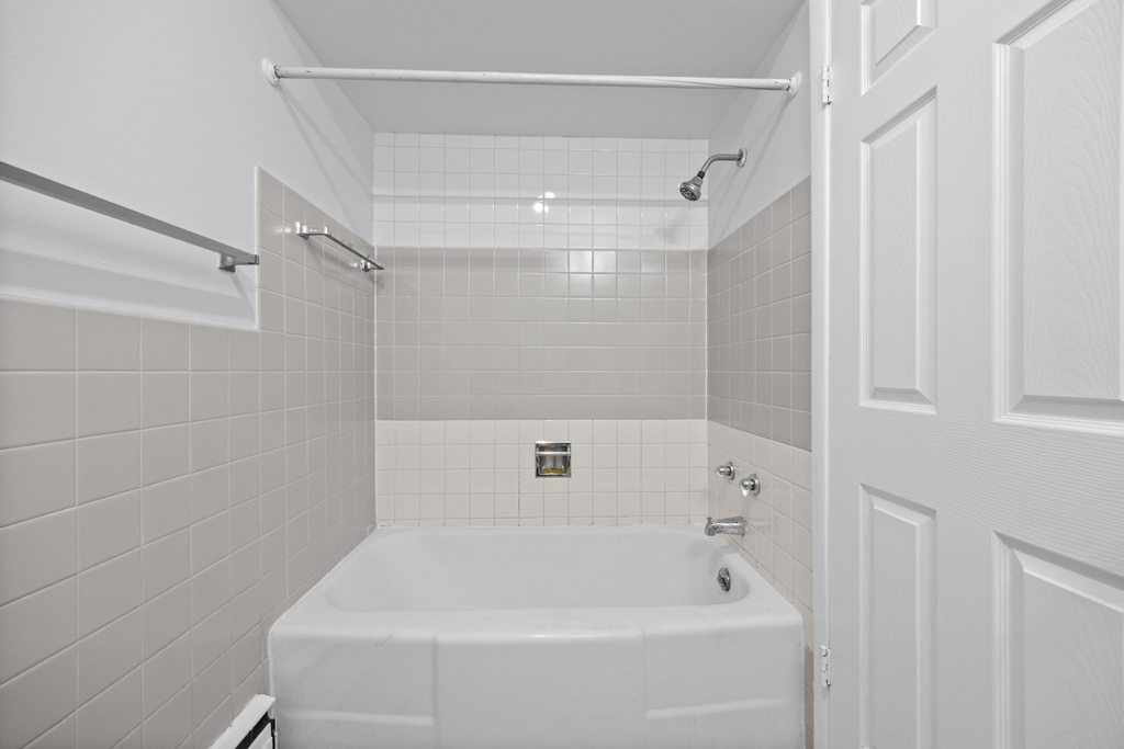 7827 North Avenue - Photo 13