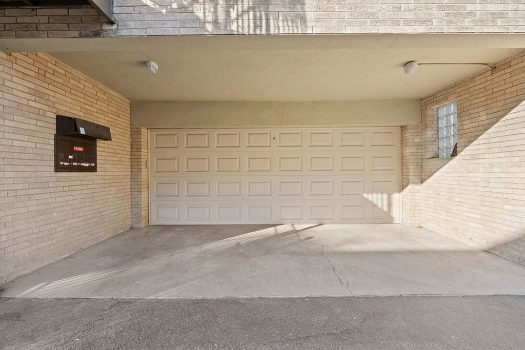 7827 North Avenue - Photo 18