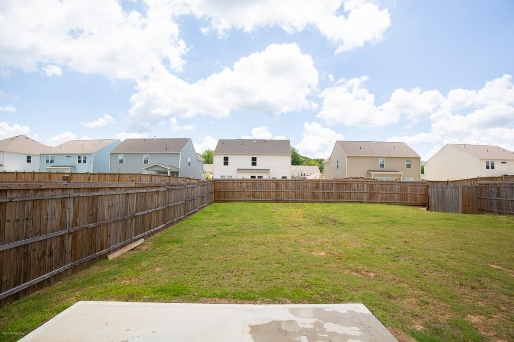 1333 Maston Road - Photo 36