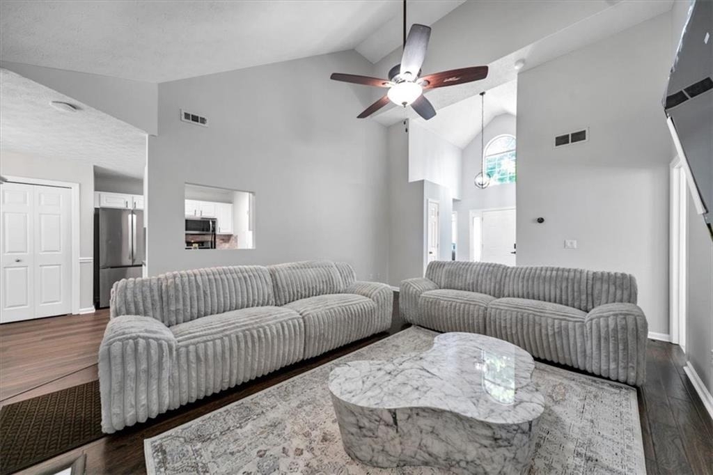 208 Coldsprings Court - Photo 9