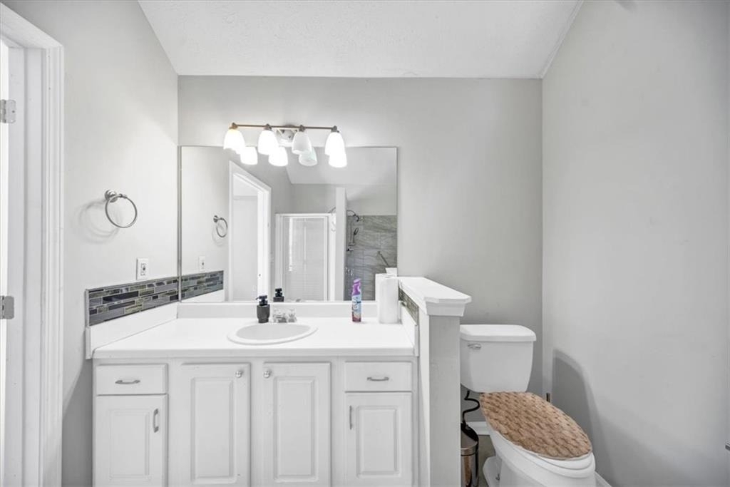 208 Coldsprings Court - Photo 17