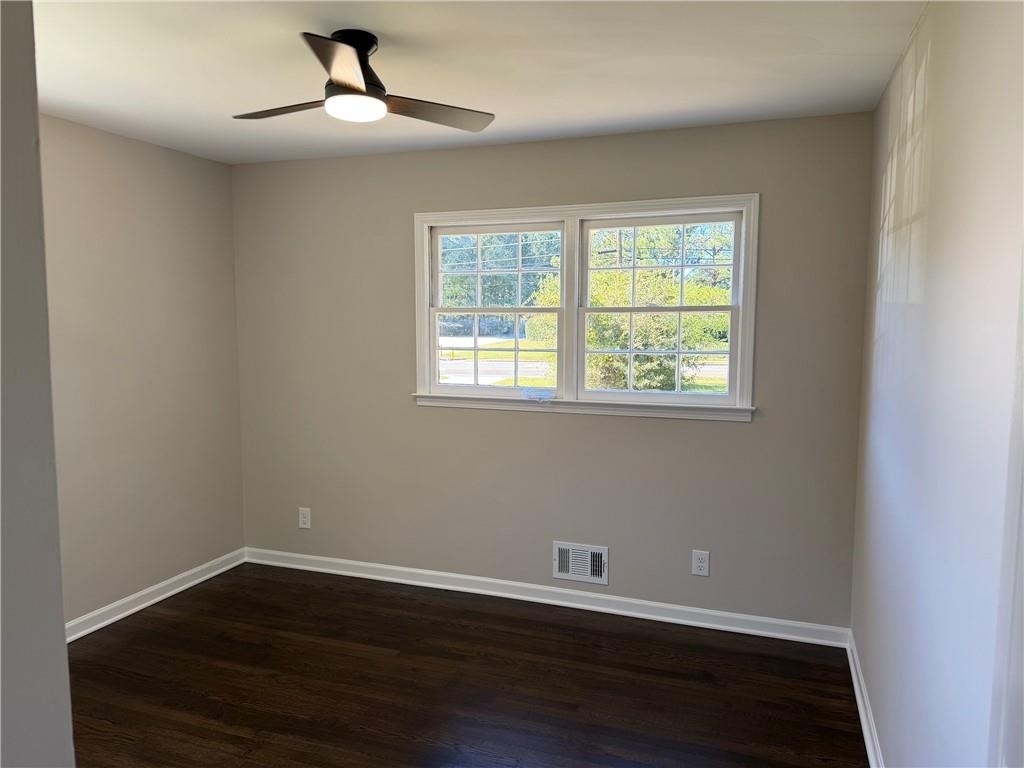 2642 Skyland Drive - Photo 12