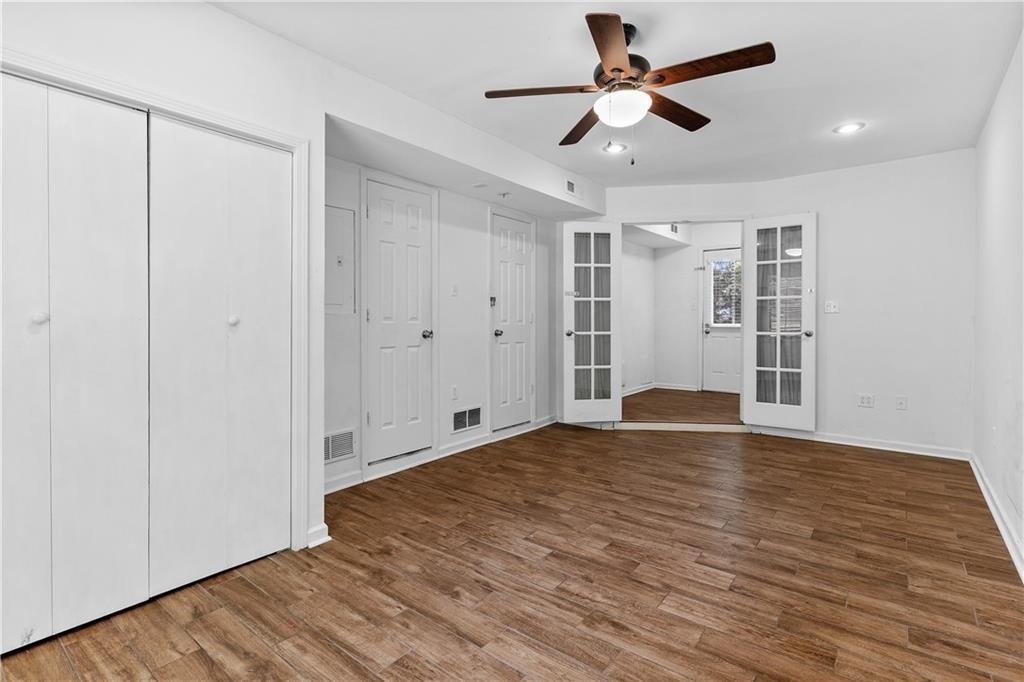 2568 Redfield Drive - Photo 16
