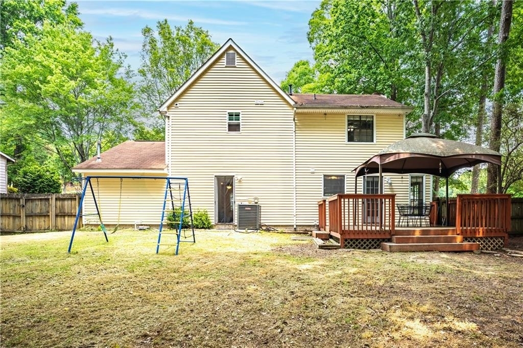 2568 Redfield Drive - Photo 37