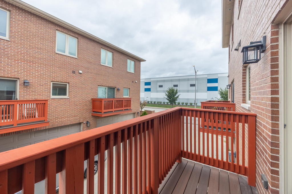 6844 W 65th Street - Photo 32