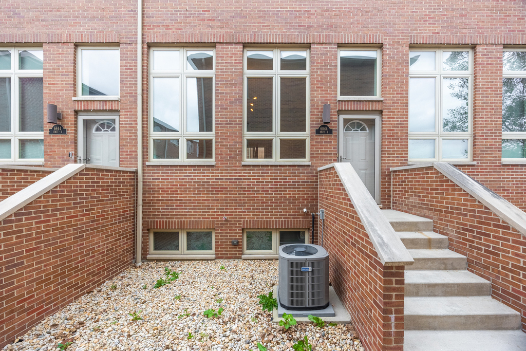 6844 W 65th Street - Photo 35