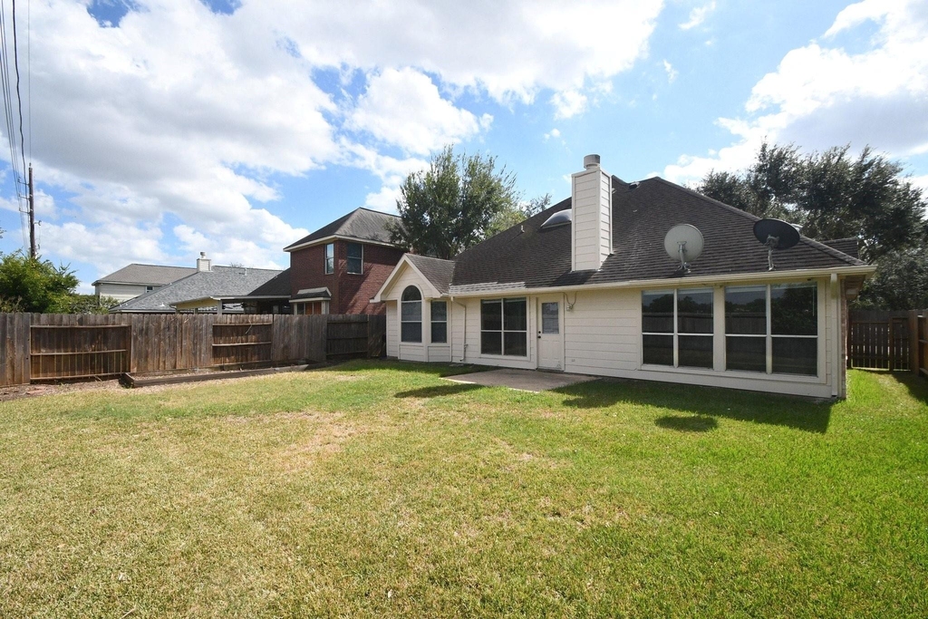 4823 Knights Branch Drive N - Photo 48