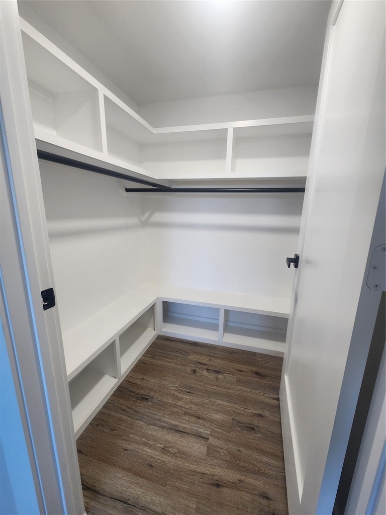 708 Staitti Street - Photo 12