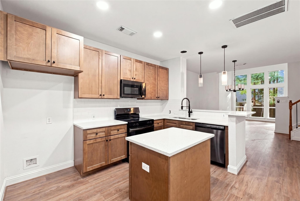 47 Alderon Woods Place - Photo 12