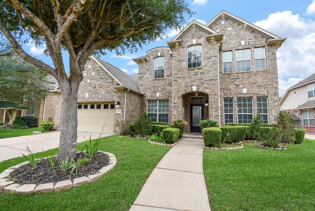 6811 Bannon Trail - Photo 1