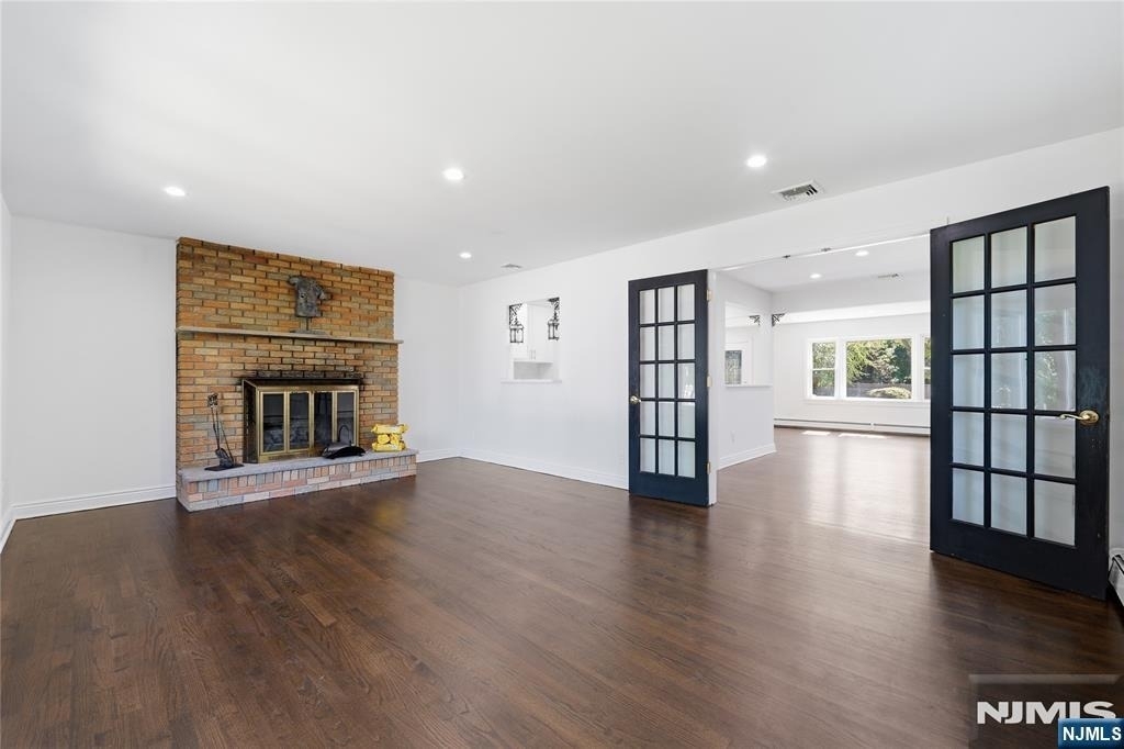 251 W Midland - Photo 16