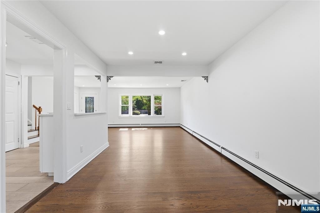 251 W Midland - Photo 10