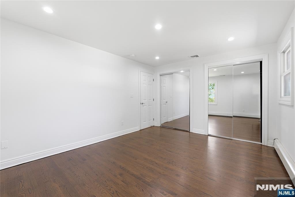 251 W Midland - Photo 20