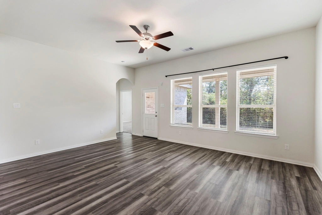 28068 Dove Chase Drive - Photo 16