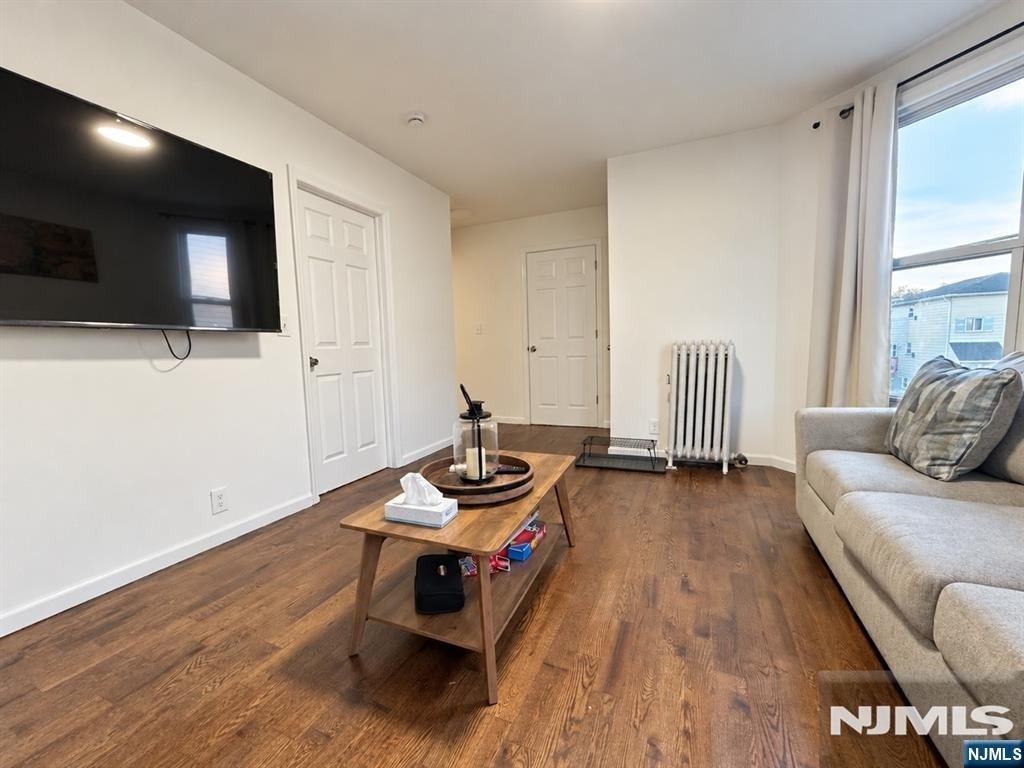 294 N Park - Photo 2