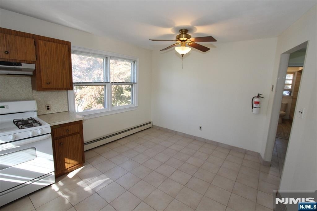 380 Lincoln - Photo 19