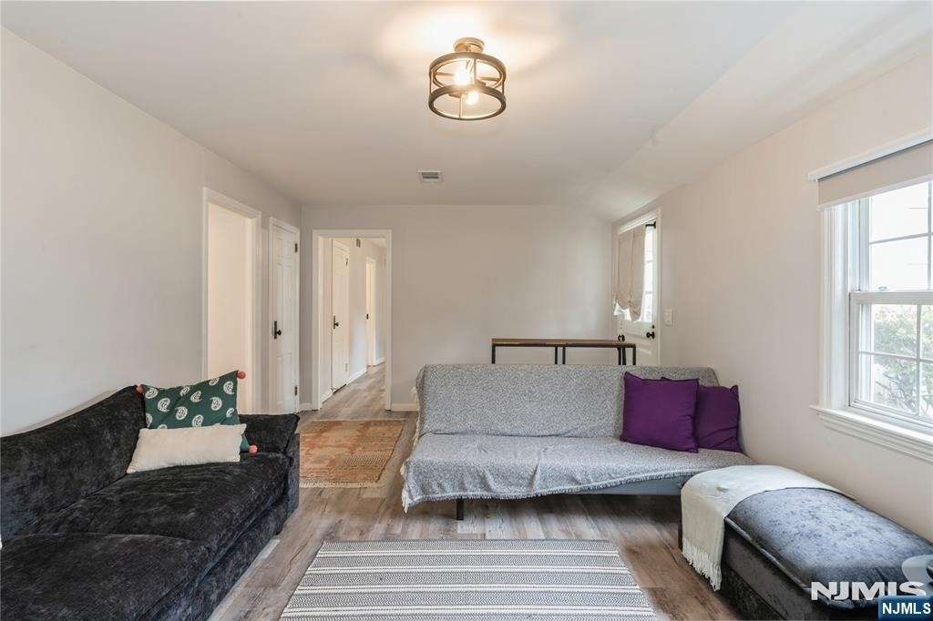62 Valley - Photo 2