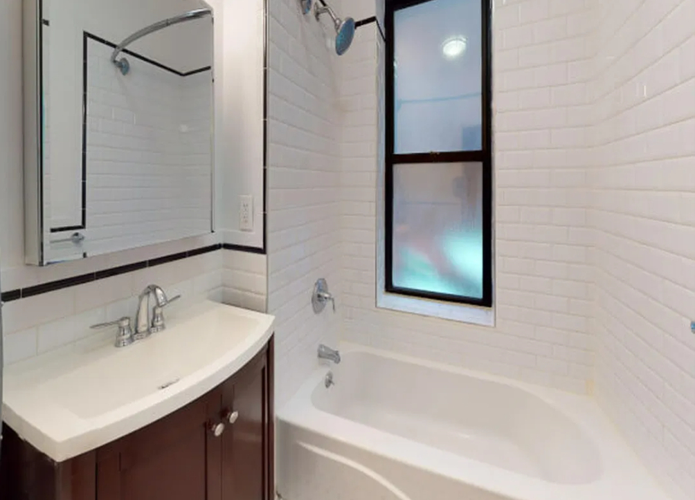 240 East 13th Street - Photo 4