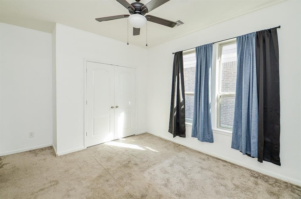 25410 Champion Ridge Court - Photo 10